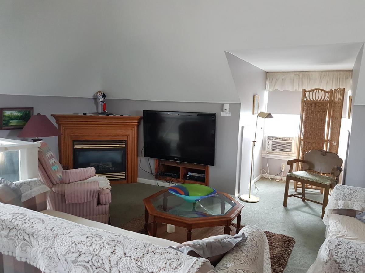 Ye Olde Walkerville Bed & Breakfast Windsor Buitenkant foto