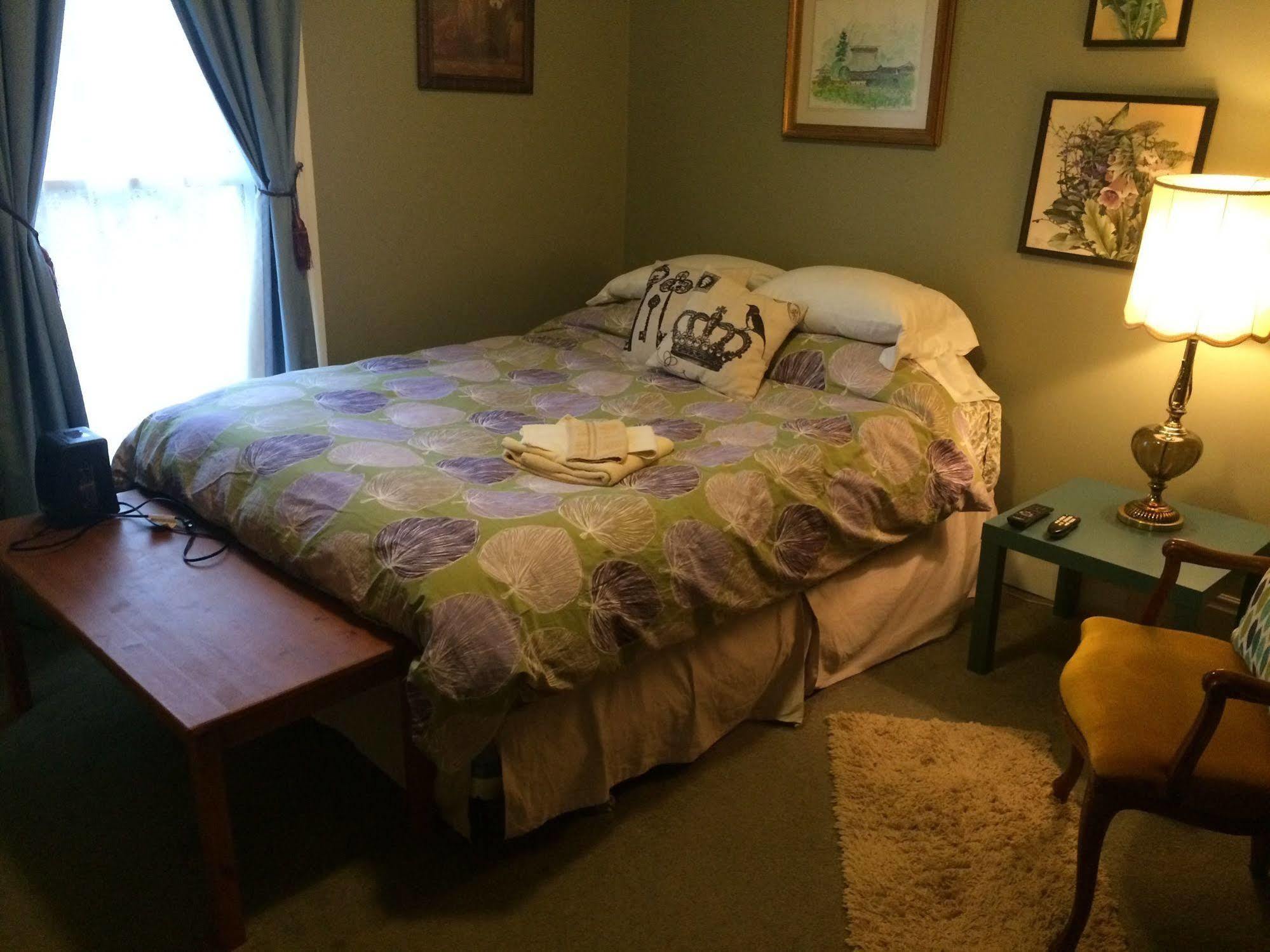 Ye Olde Walkerville Bed & Breakfast Windsor Buitenkant foto